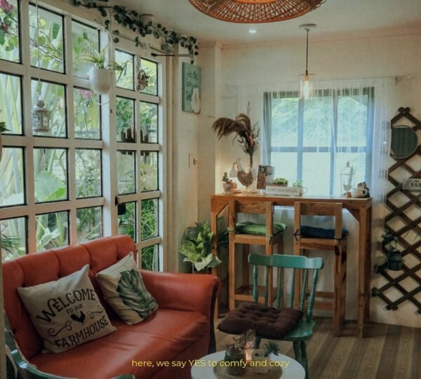 The Farmhouse Café